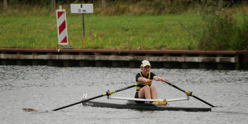 Foto van de Voorbij de A1 en weer terug bij de Cottwich Almelo Regatta