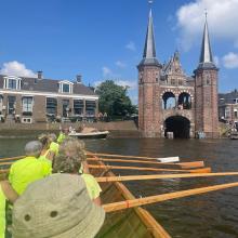 Kerkboot met de Waterpoort